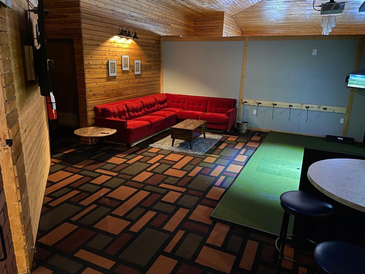 Vegreville Garden Inn Экстерьер фото