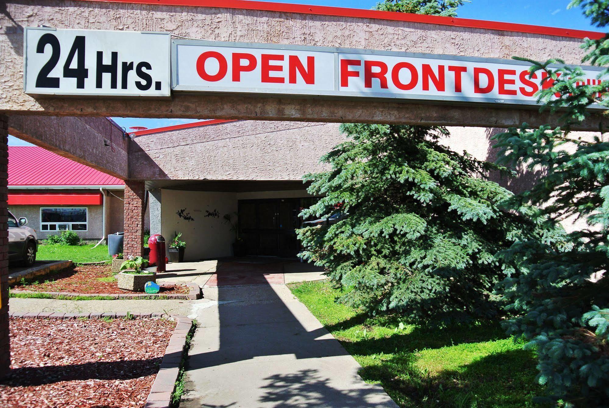 Vegreville Garden Inn Экстерьер фото